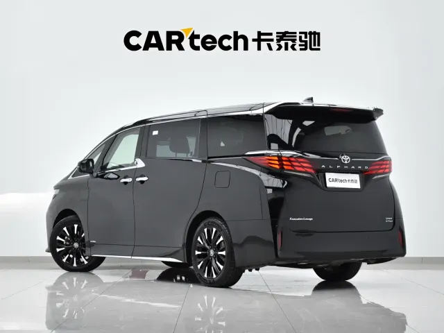 Toyota Alphard — Фото автомобиля 26