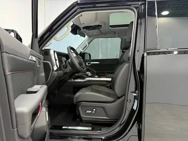 Jetour T2 — Фото автомобиля 7