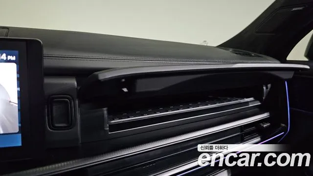 Hyundai Santafe Santa Fe (MX5) Бензин 2.5T 4WD — Фото автомобиля 29