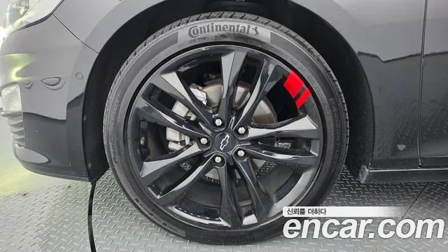 Chevrolet Malibu — Фото автомобиля 5
