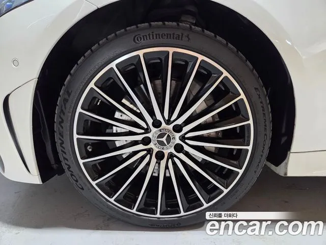 Mercedes-Benz CLS-Class — Фото автомобиля 5