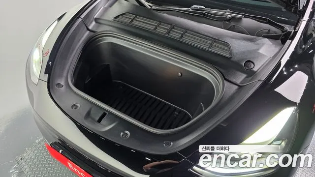 Tesla Model Y Модель Y — Фото автомобиля 2