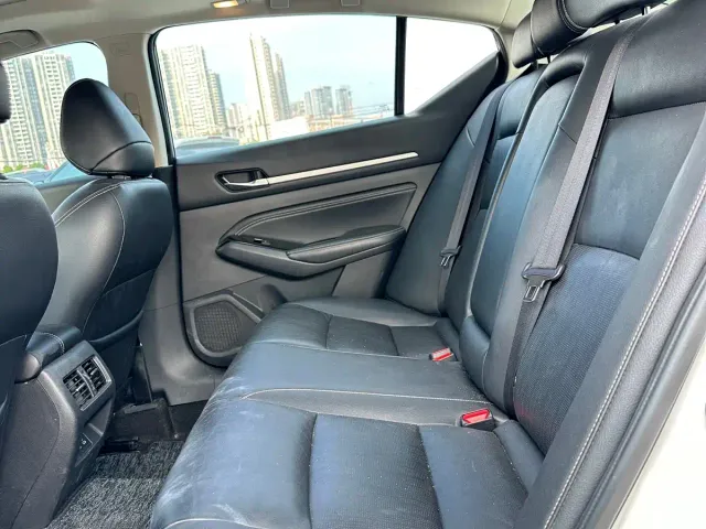 Nissan Teana — Фото автомобиля 7