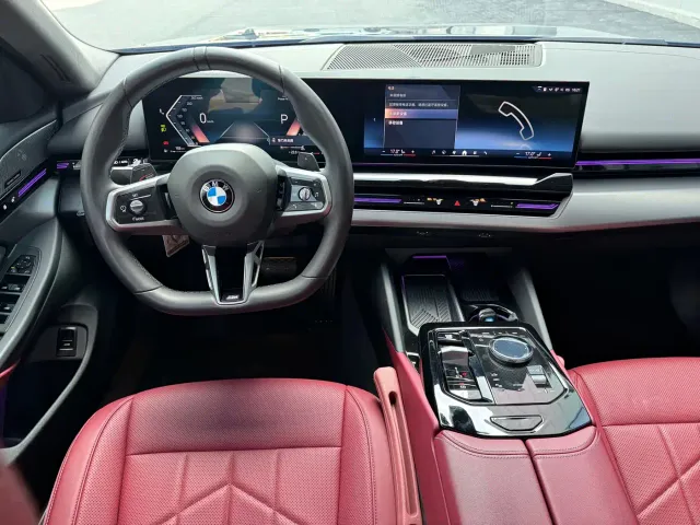 BMW 5 Series — Фото автомобиля 9
