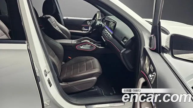Mercedes-Benz GLS-Class — Фото автомобиля 10