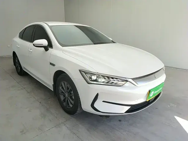BYD Qin PLUS — Фото автомобиля 3