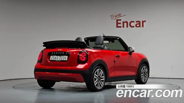 MINI Cooper Convertible 4th Gen — Фото автомобиля 2