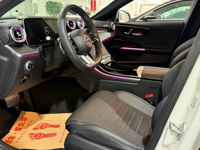 Mercedes-Benz C-Class — Фото автомобиля 10