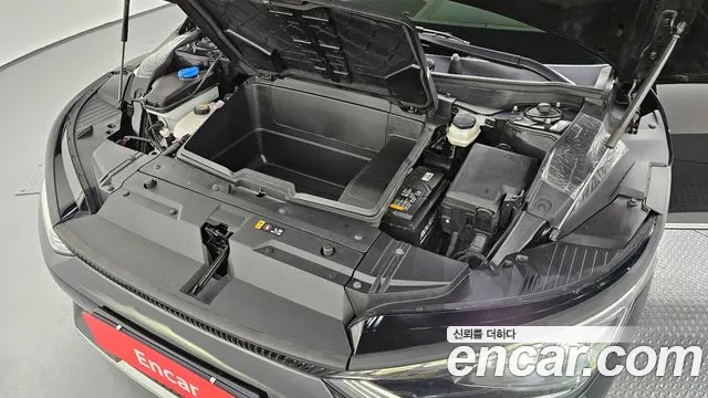 Kia EV6 — Фото автомобиля 6