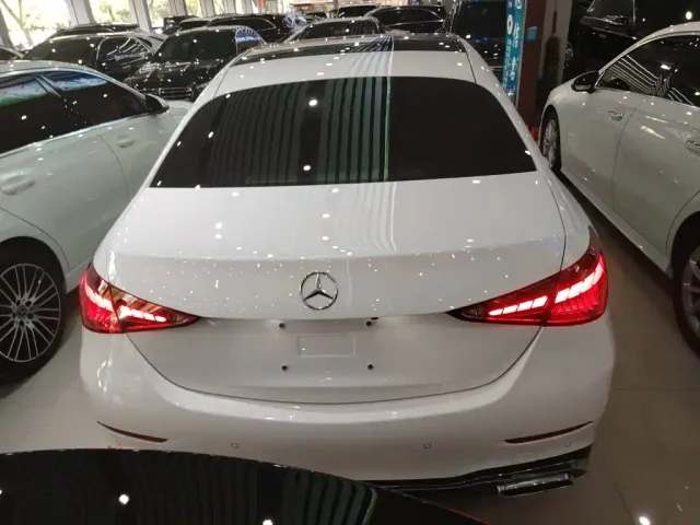 Mercedes-Benz C-Class — Фото автомобиля 9