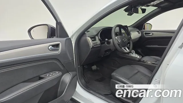 Renault Korea XM3 — Фото автомобиля 10