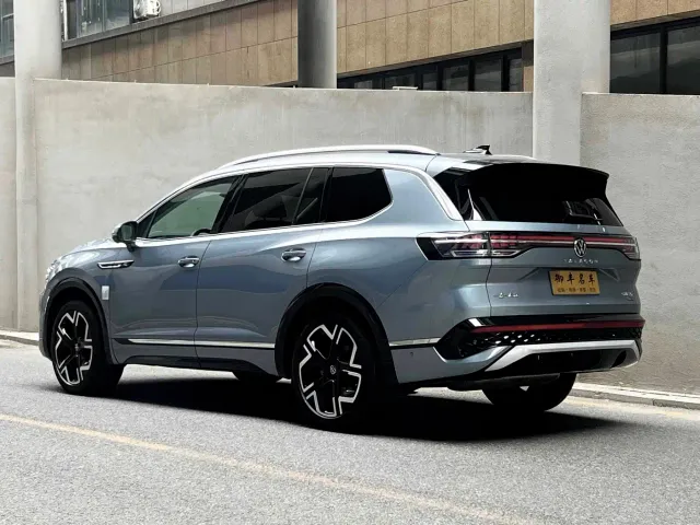 Volkswagen Talagon — Фото автомобиля 6