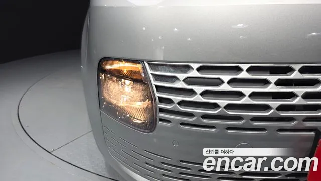 Hyundai Staria Staria — Фото автомобиля 21