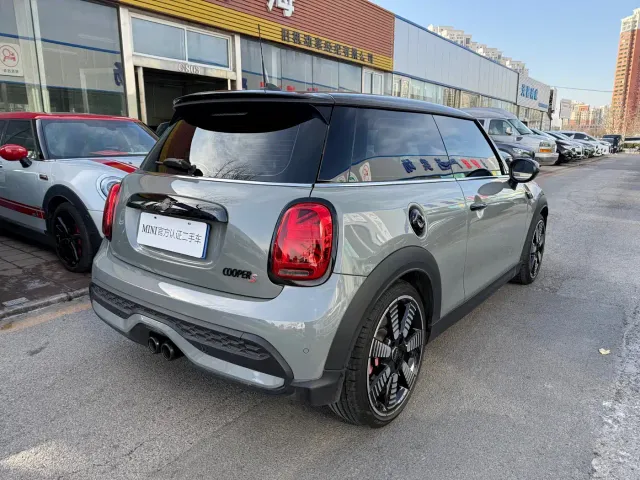 MINI Hatch — Фото автомобиля 6