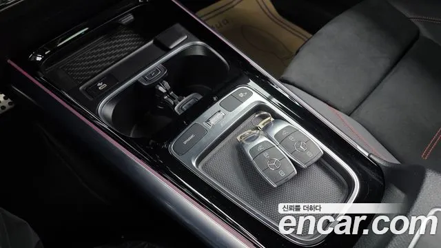 Mercedes-Benz EQA — Фото автомобиля 19
