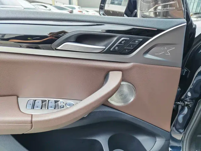 BMW X3 — Фото автомобиля 14