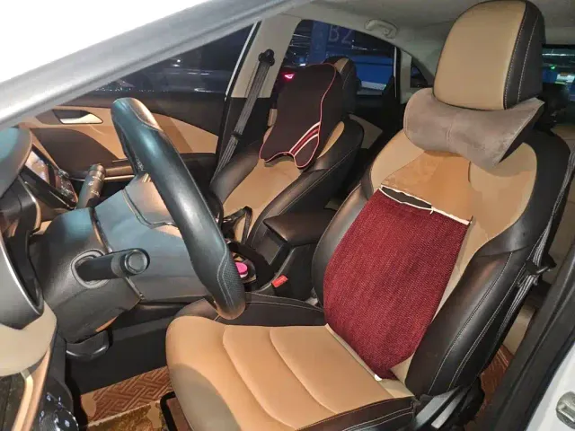 Chevrolet Monza — Фото автомобиля 16