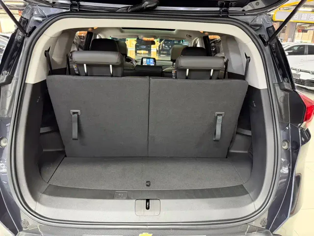 Chevrolet Orlando — Фото автомобиля 9