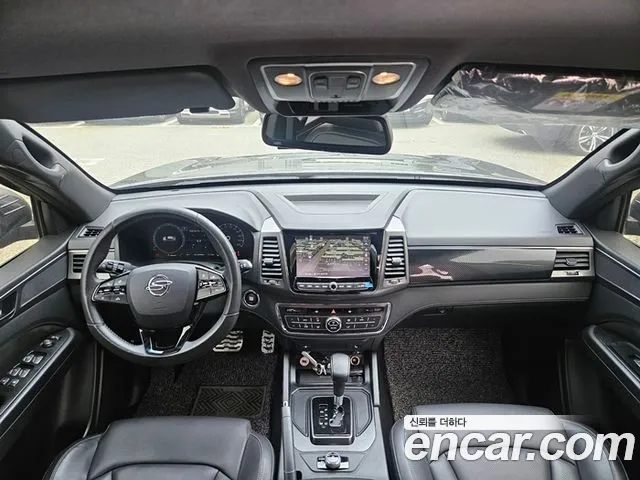 Фотография автомобиля — KG_Mobility_Ssangyong Rexton