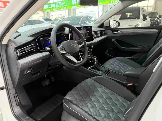 Volkswagen Sagitar — Фото автомобиля 7