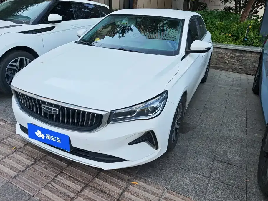 Фотография автомобиля — Geely Emgrand
