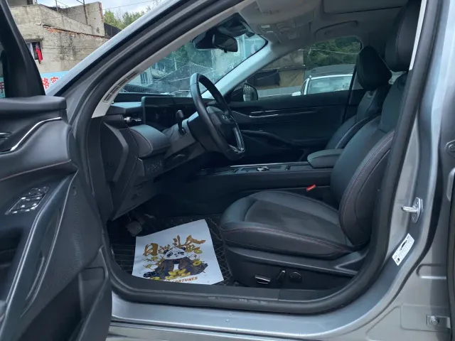 Ford Mondeo — Фото автомобиля 8