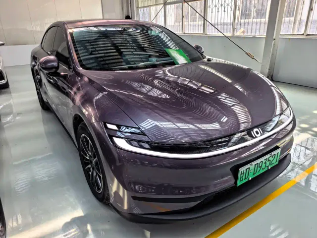 Changan Qiyuan A06 — Фото автомобиля 3