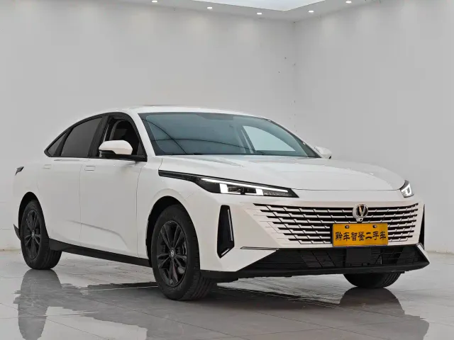 Changan Lamore — Фото автомобиля 3