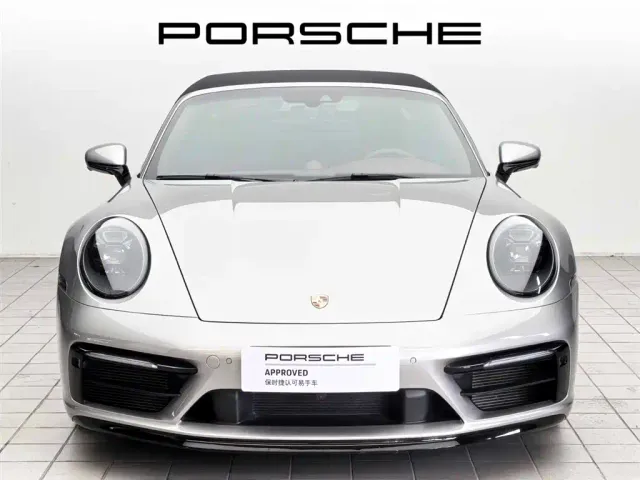 Porsche 911 — Фото автомобиля 2