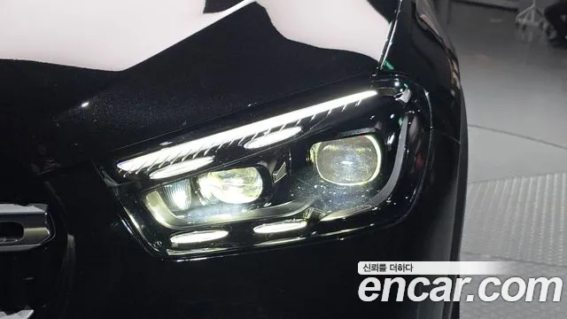 Mercedes-Benz GLE-Class — Фото автомобиля 20