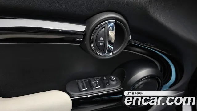 MINI Cooper Convertible — Фото автомобиля 24