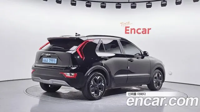 Kia Niro All Niro EV Air — Фото автомобиля 2