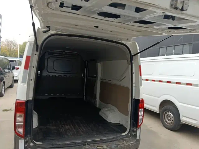 Changan Kuayue Kuayuexing V5 — Фото автомобиля 18