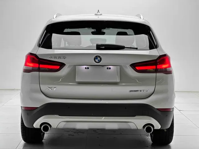 BMW X1 — Фото автомобиля 8