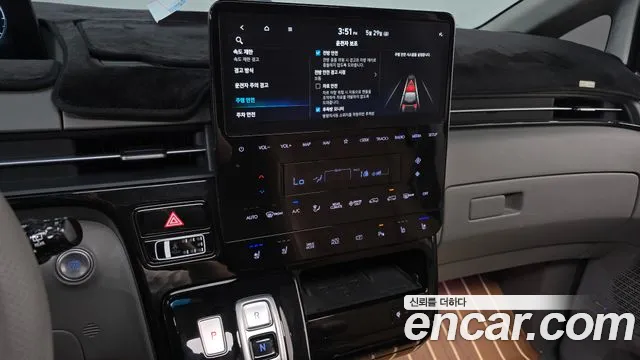 Hyundai Staria Staria — Фото автомобиля 15