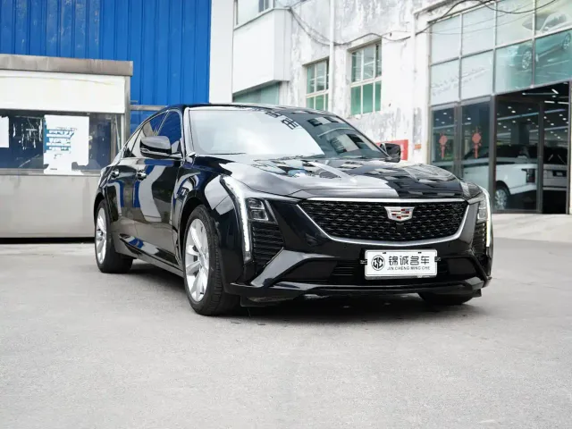 Cadillac CT5 — Фото автомобиля 3