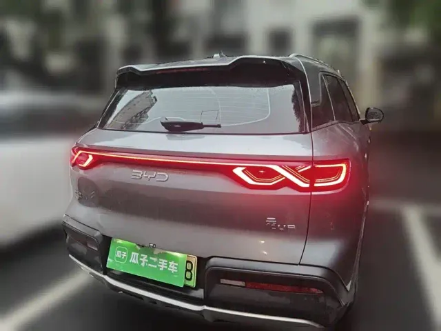 BYD Yuan UP — Фото автомобиля 3