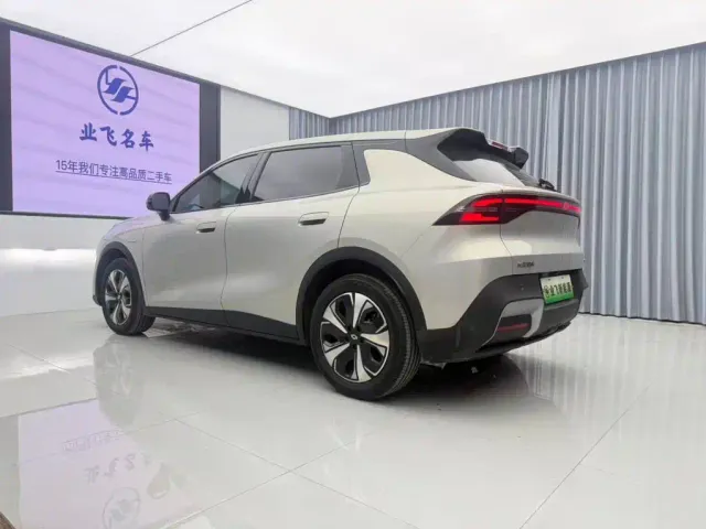 Changan Qiyuan Q05 — Фото автомобиля 6