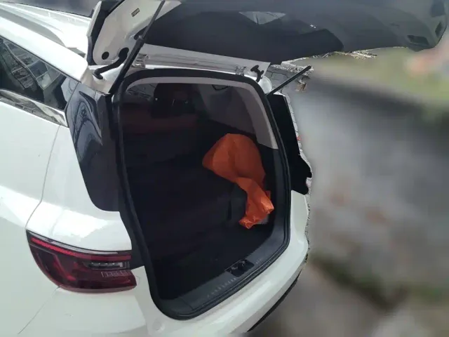 Geely Vision X6 — Фото автомобиля 9