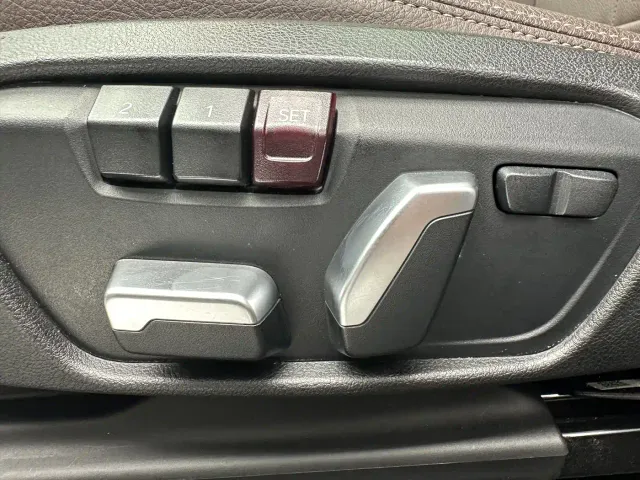 BMW X1 — Фото автомобиля 12