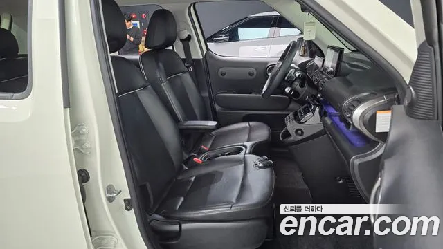 Hyundai Casper Electric — Фото автомобиля 16