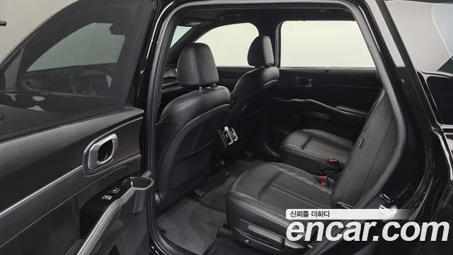 Kia Sorento — Фото автомобиля 17