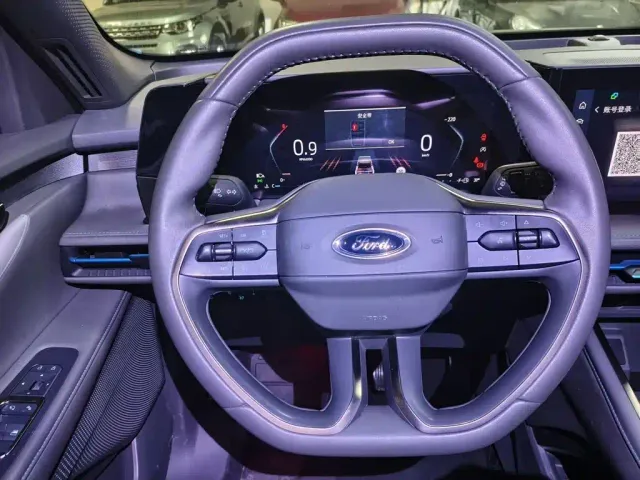 Ford Edge — Фото автомобиля 10