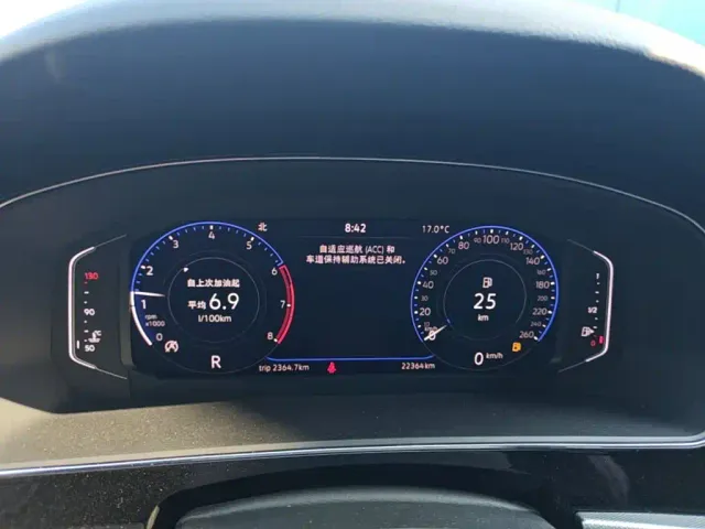 Volkswagen Passat — Фото автомобиля 15
