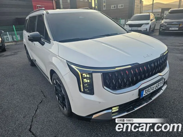 Kia Canival Новый Carnival 4 поколение Дизель 7 мест Signature — Фото автомобиля 2