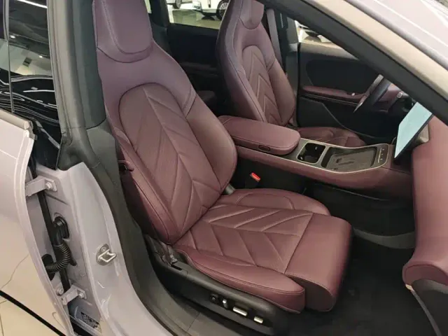 Nio ET5 Touring — Фото автомобиля 24