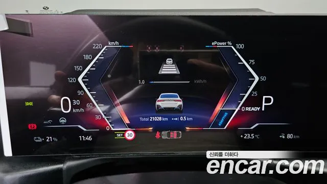BMW i4 — Фото автомобиля 7