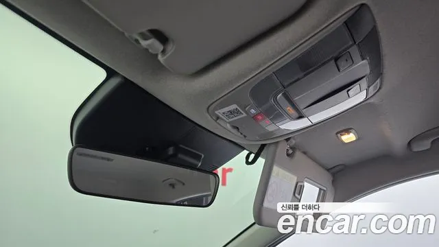 Kia Niro New — Фото автомобиля 24