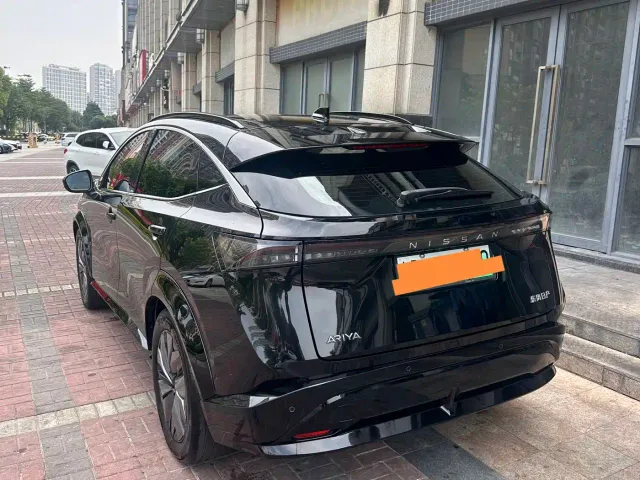 Nissan Ariya — Фото автомобиля 6