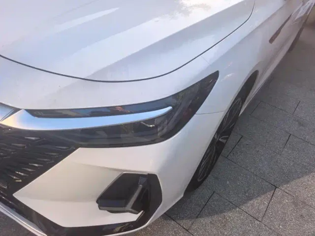 Chery Arrizo 8 — Фото автомобиля 5
